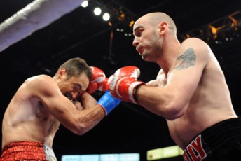 Image: Pavlik faces Martinez on April 17th: Will Kelly get beat again?